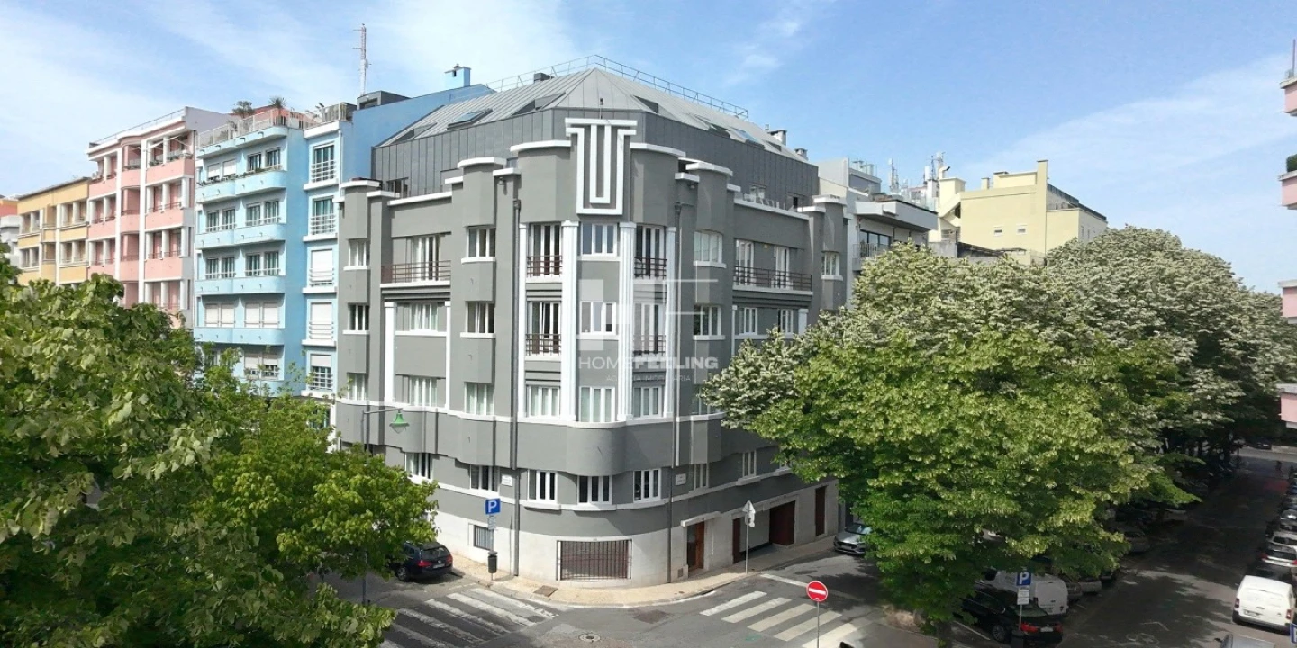 Apartamento T2 para Venda em Santo António Foto 1