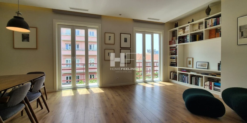Apartamento T2 para Venda em Santo António Foto 9