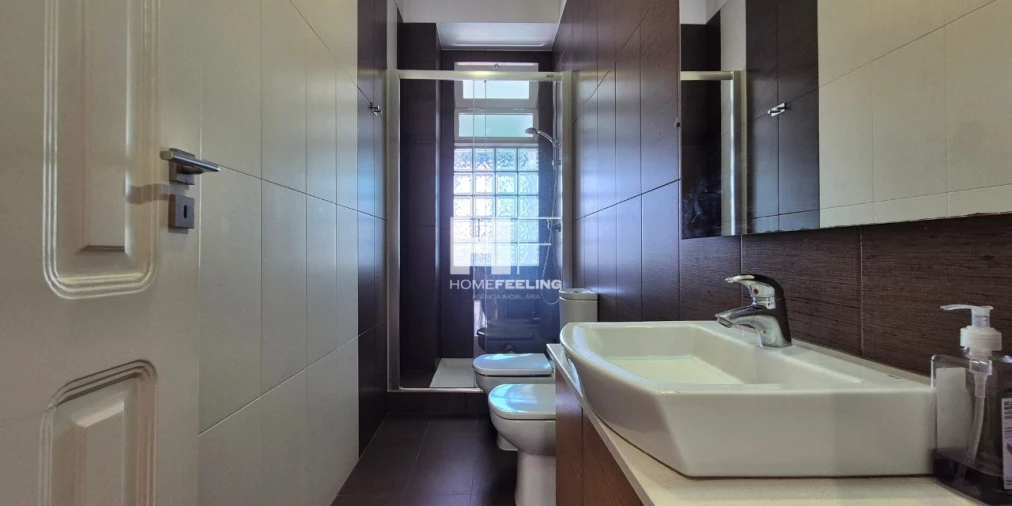 Apartamento T2 para Venda em Arroios Foto 14