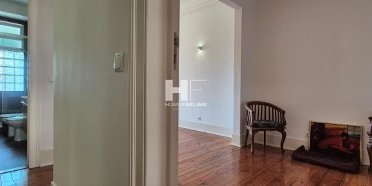 Apartamento T2 para Arrendamento em Arroios