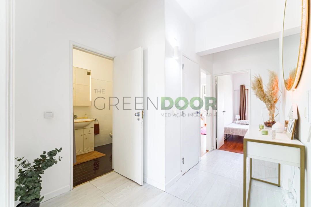 Apartamento T3 para Venda em Amora Foto 3