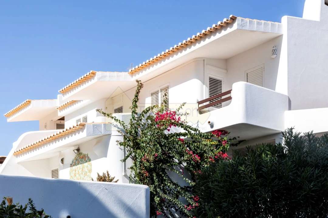 Moradia T5 para Venda em Albufeira e Olhos de Água Foto 19