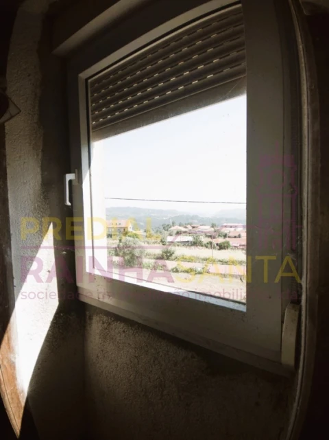 Moradia T2 para Venda em Arrifana