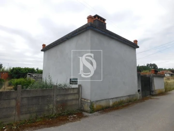 Moradia T2 para Venda em Arcos e Mogofores