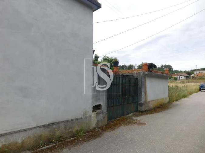 Moradia T2 para Venda em Arcos e Mogofores Foto 3