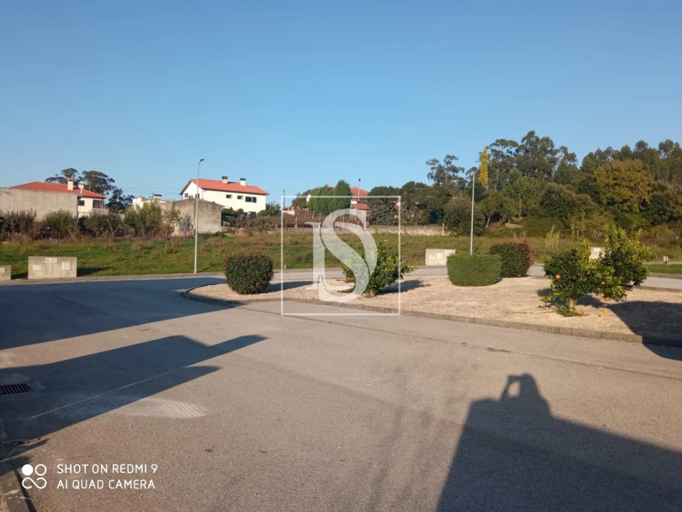 Terreno para Venda em Arcos e Mogofores Foto 1