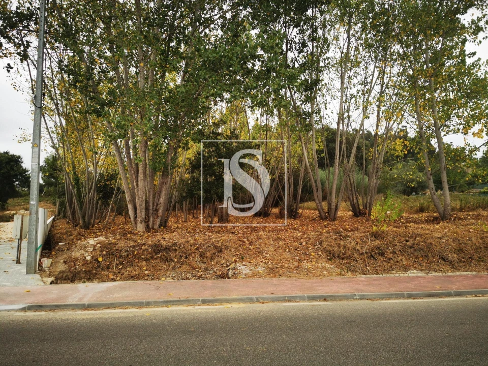 Terreno para Venda em Tamengos, Aguim e Óis do Bairro Foto 2