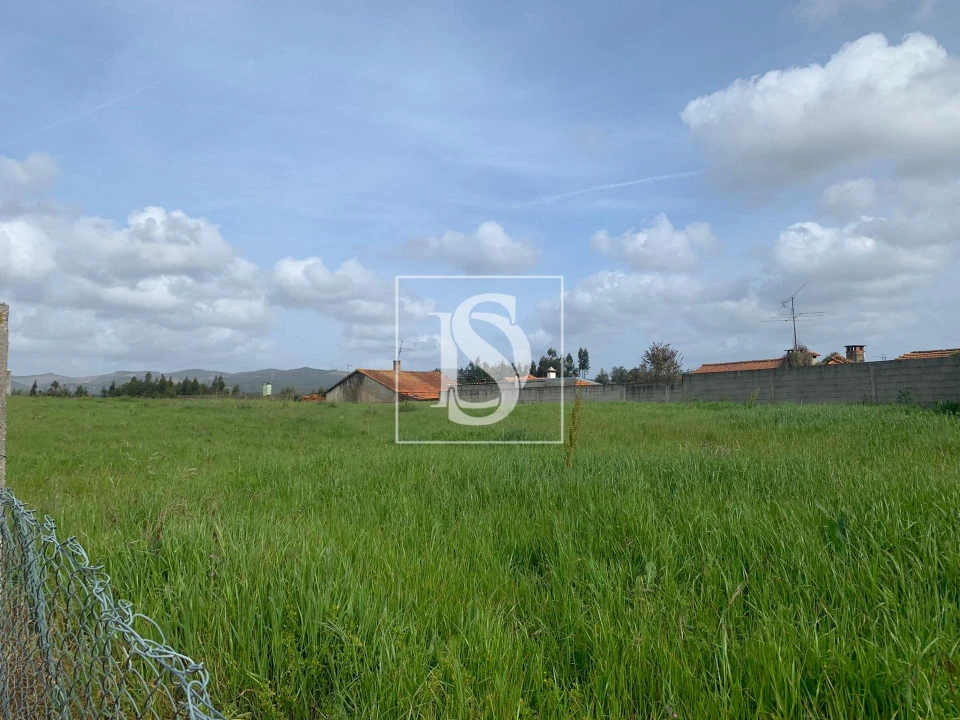 Terreno para Venda em Tamengos, Aguim e Óis do Bairro Foto 3