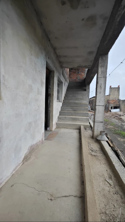 Moradia T3 para Venda em Amoreira da Gândara, Paredes do Bairro e Ancas