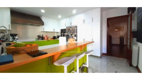 Moradia T4 para Venda em Ermesinde