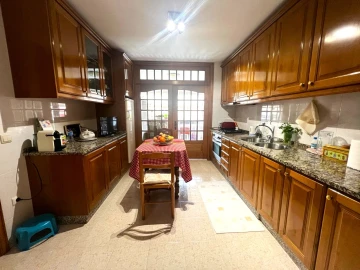 Apartamento T4 para Venda em Póvoa de Varzim, Beiriz e Argivai