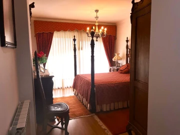 Apartamento T4 para Venda em Póvoa de Varzim, Beiriz e Argivai