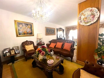 Apartamento T4 para Venda em Póvoa de Varzim, Beiriz e Argivai