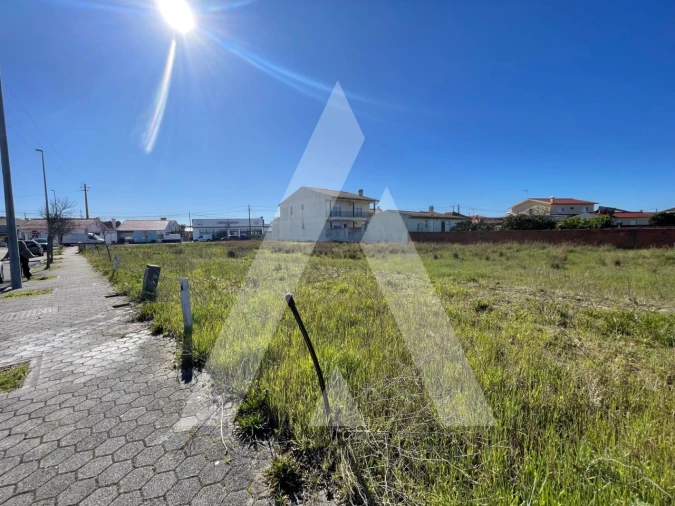 Terreno para Venda em Gafanha da Encarnação Foto 2