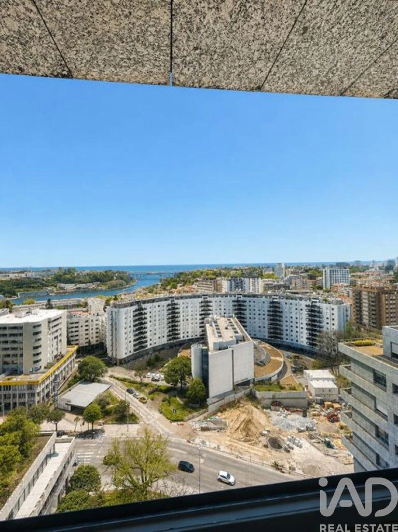 Apartamento T1 para Venda em Lordelo do Ouro e Massarelos Foto 9