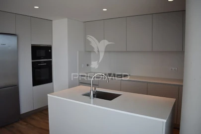 Apartamento T2 para Venda em Mafamude e Vilar do Paraíso