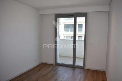 Apartamento T2 para Venda em Mafamude e Vilar do Paraíso