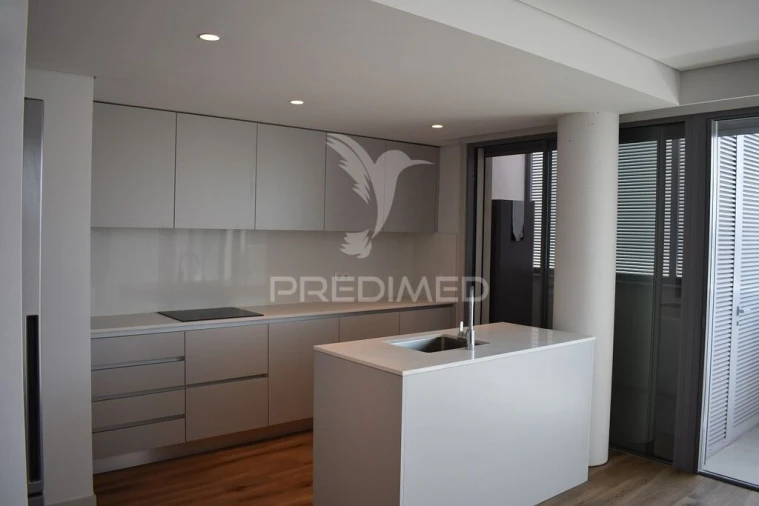 Apartamento T2 para Venda em Mafamude e Vilar do Paraíso Foto 2