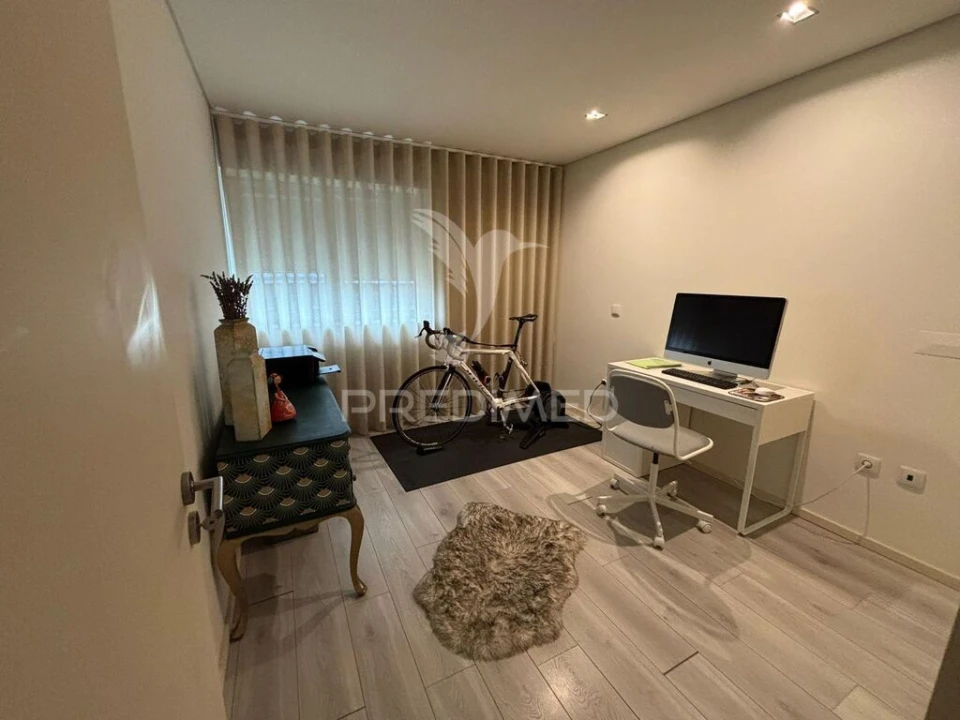 Apartamento T3 para Venda em Ferreiros e Gondizalves Foto 14