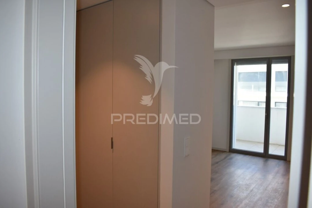 Apartamento T2 para Venda em Mafamude e Vilar do Paraíso Foto 13