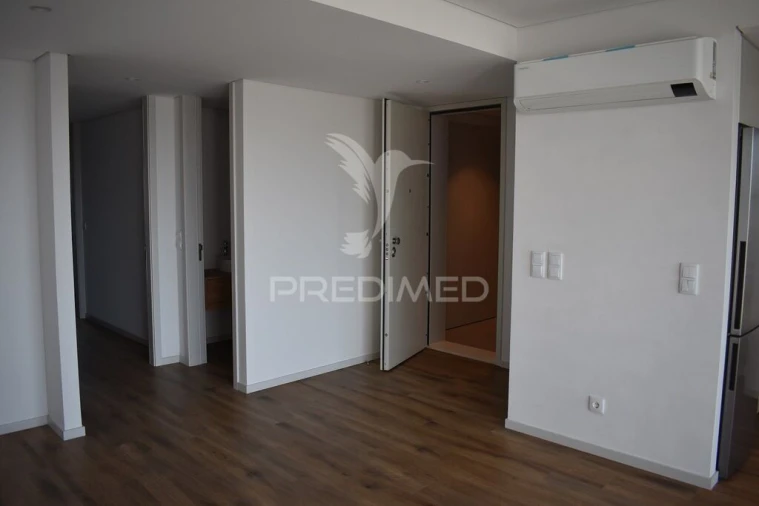 Apartamento T2 para Venda em Mafamude e Vilar do Paraíso Foto 7