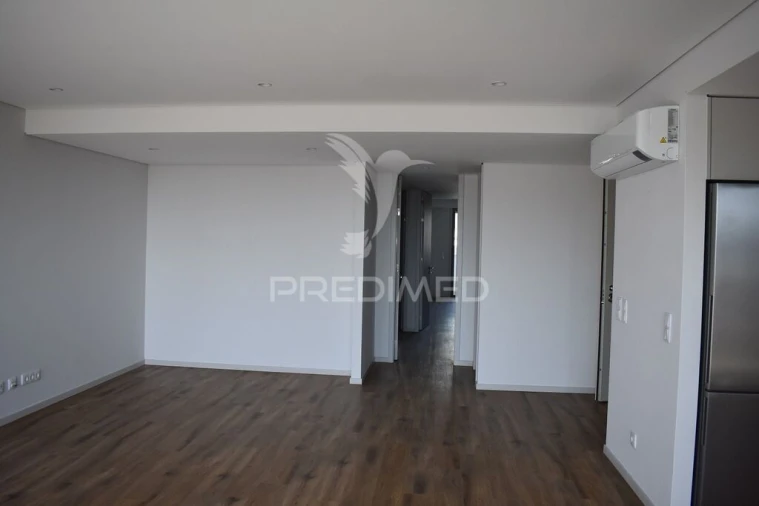 Apartamento T2 para Venda em Mafamude e Vilar do Paraíso Foto 6