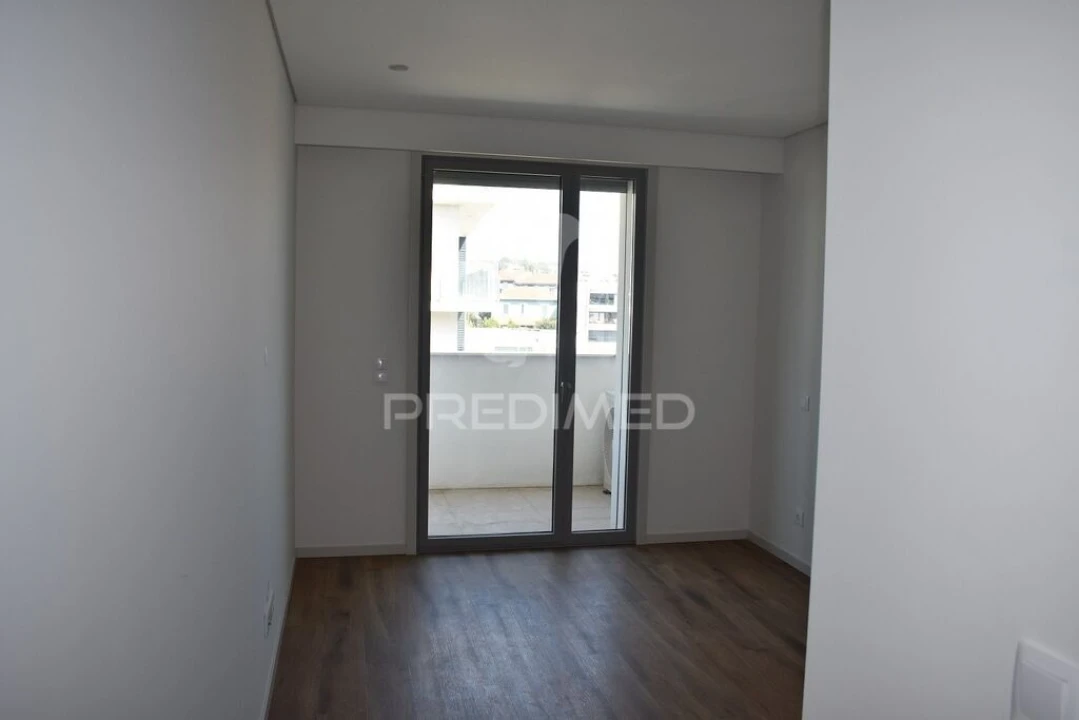 Apartamento T2 para Venda em Mafamude e Vilar do Paraíso Foto 11