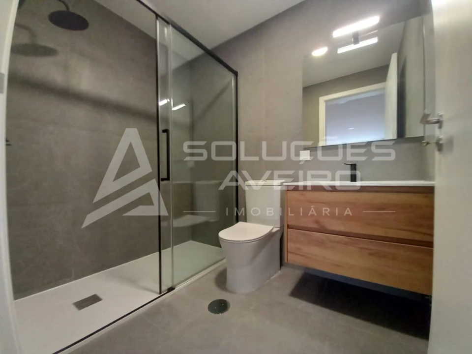 Apartamento T2 para Venda em Glória e Vera Cruz Foto 6