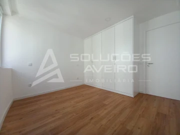 Apartamento T2 para Venda em Glória e Vera Cruz