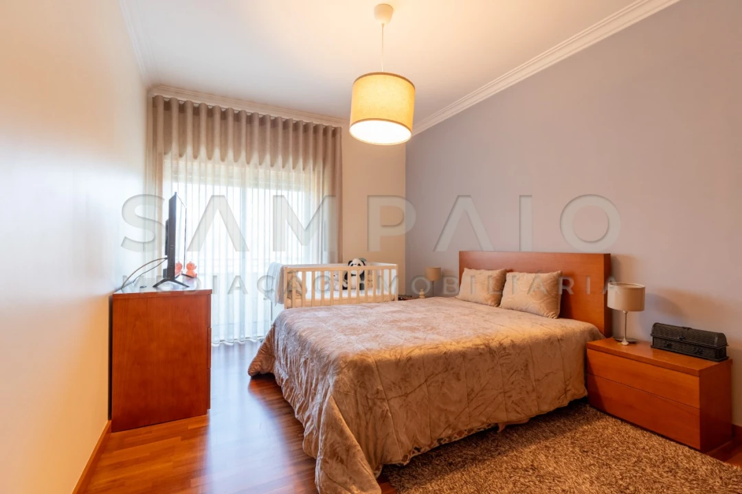 Apartamento T3 para Venda em Fânzeres e São Pedro da Cova Foto 26