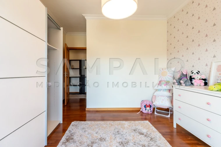 Apartamento T3 para Venda em Fânzeres e São Pedro da Cova Foto 24