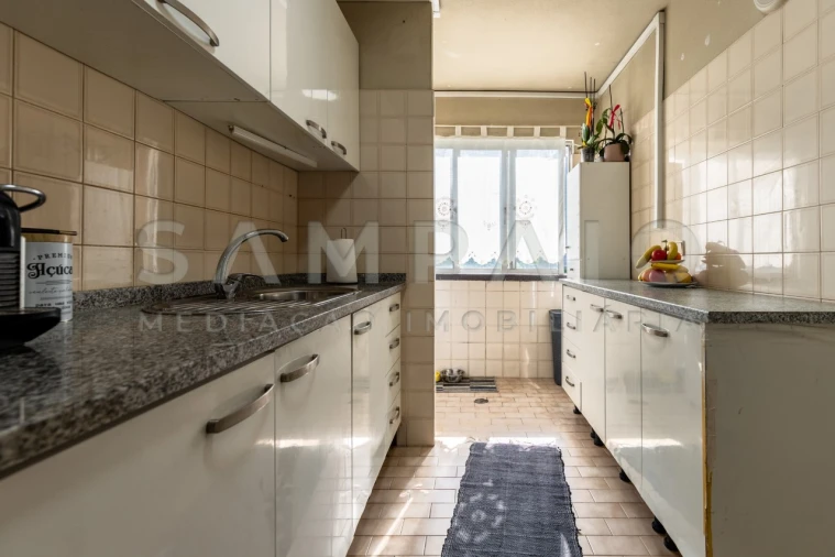 Apartamento T2 para Venda em Fânzeres e São Pedro da Cova Foto 3