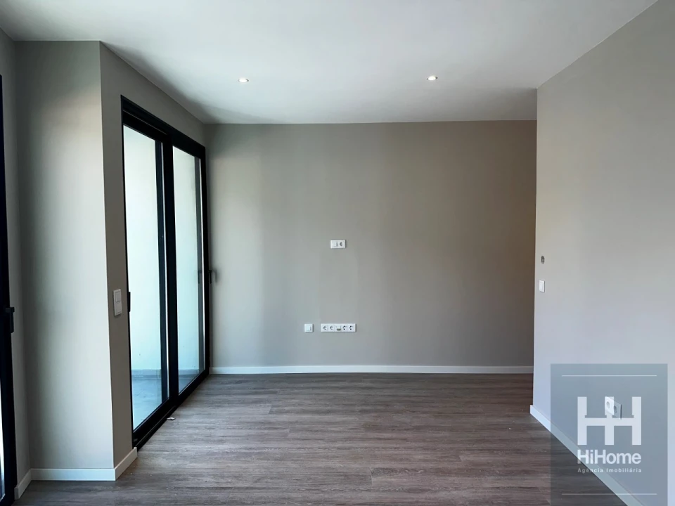 Apartamento para Venda em Machico Foto 4