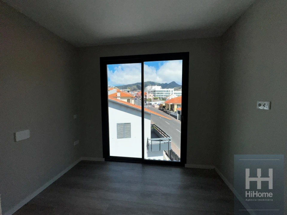 Apartamento para Venda em Machico Foto 9