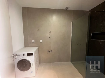 Apartamento para Venda em Machico