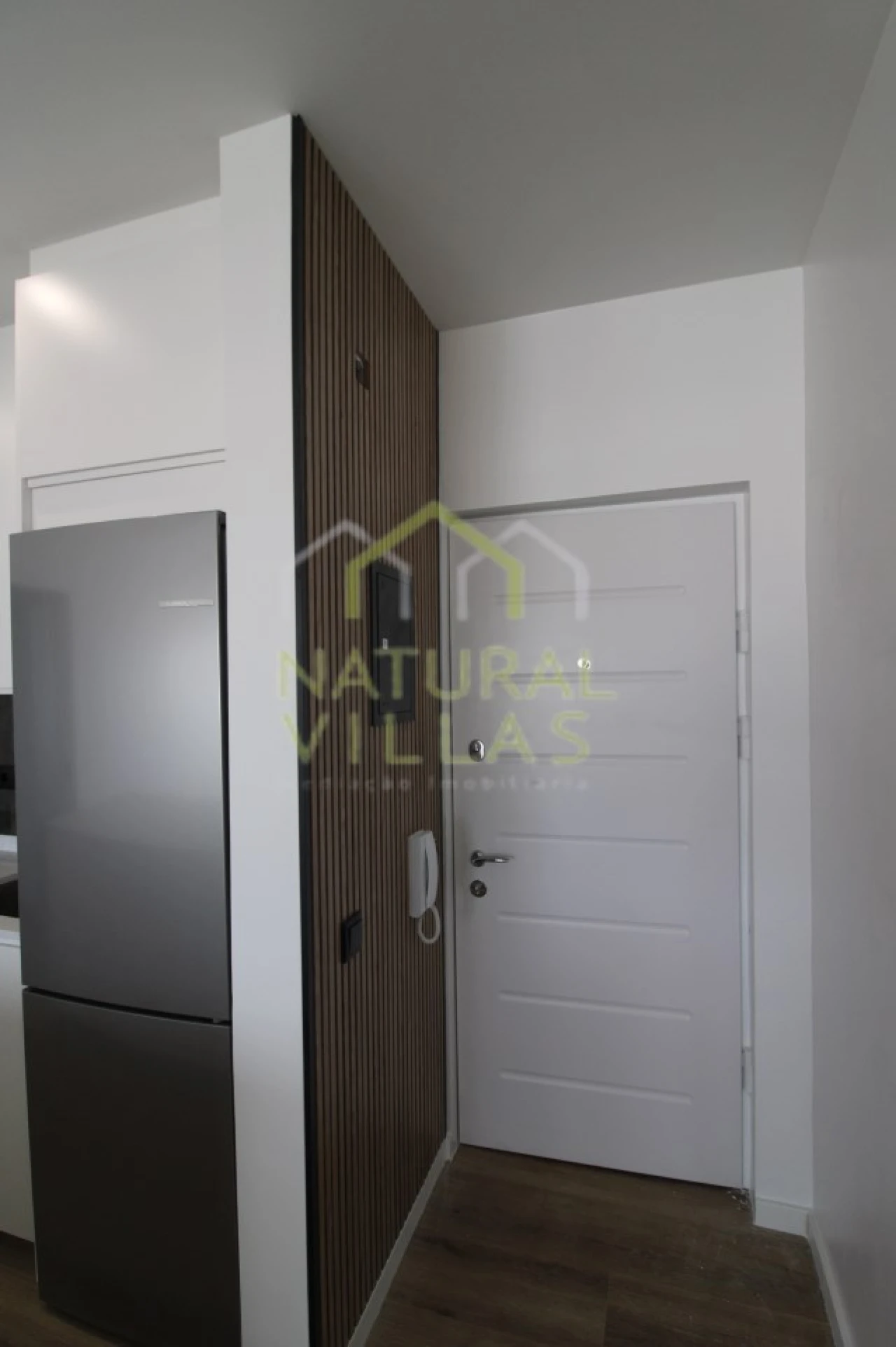 Apartamento T1 para Venda em Quarteira Foto 8