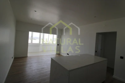 Apartamento T1 para Venda em Quarteira