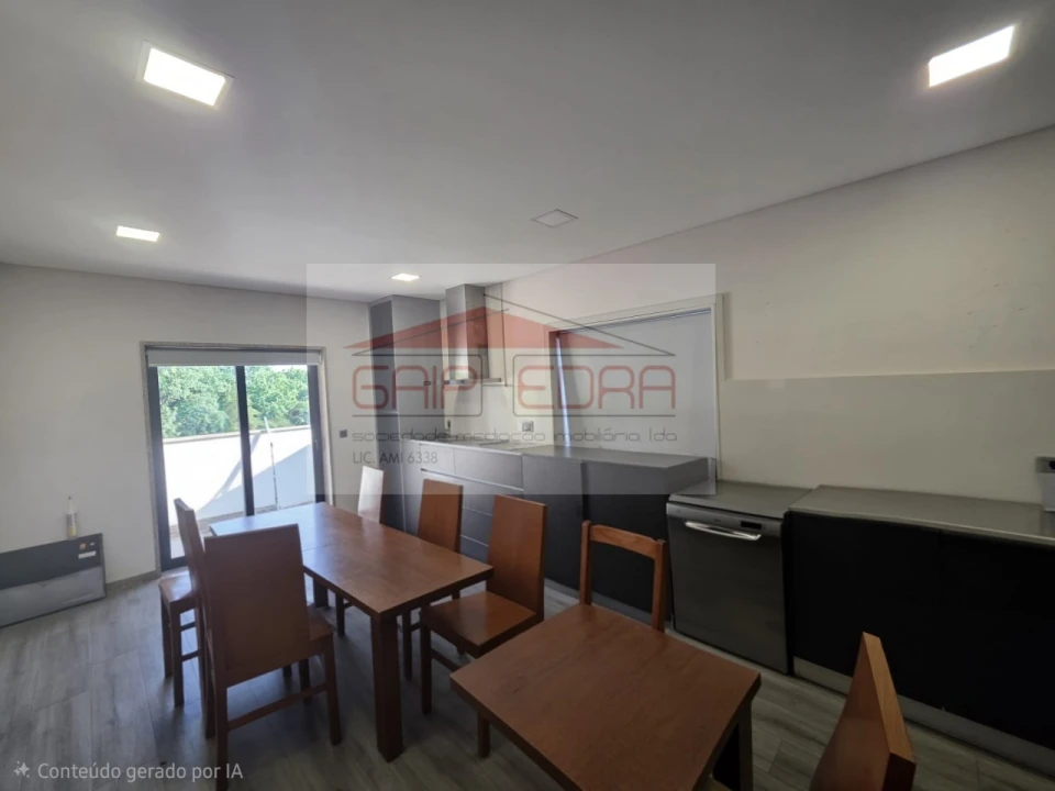 Moradia para Venda em Airães Foto 11