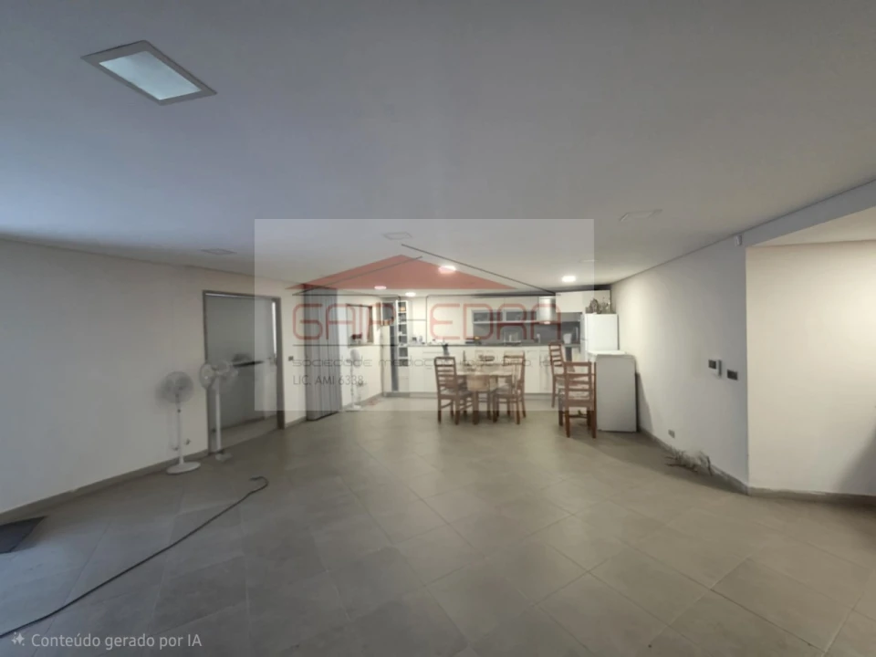 Moradia para Venda em Airães Foto 14
