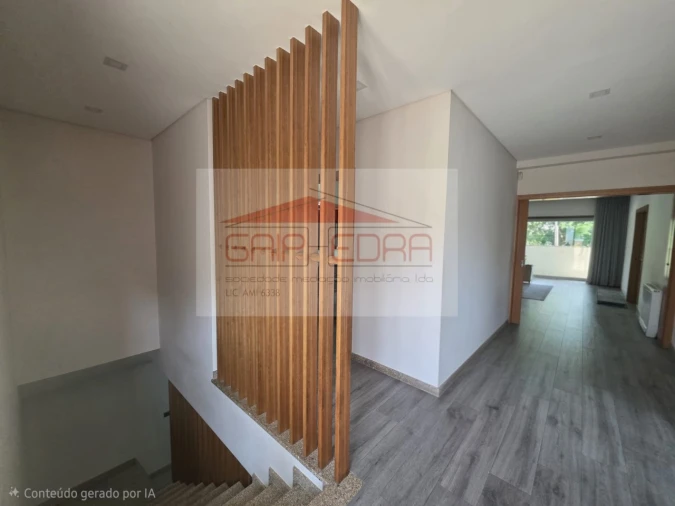 Moradia para Venda em Airães Foto 40