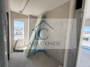 Moradia T4 para Venda em Azeitão (São Lourenço e São Simão)