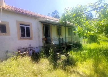 Moradia T4 para Venda em Lanhelas