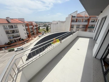 Apartamento T4 para Venda em Tavarede