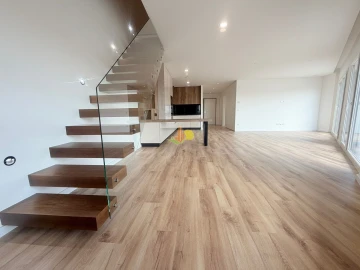 Apartamento T4 para Venda em Tavarede