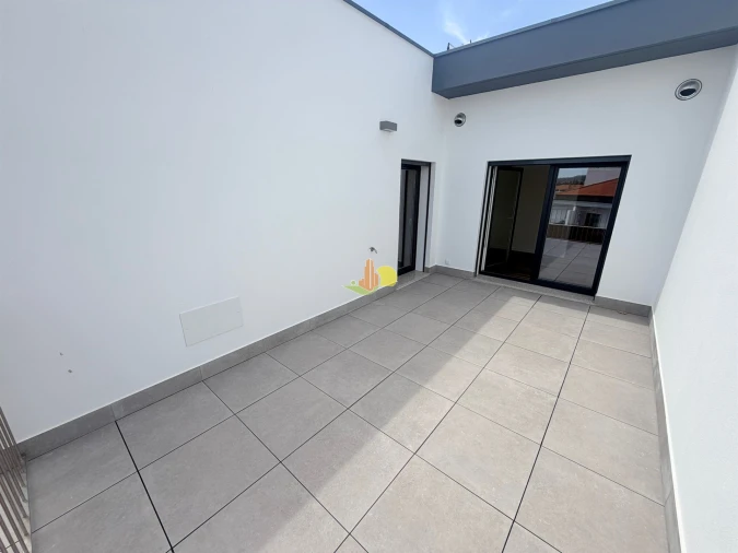 Apartamento T4 para Venda em Tavarede Foto 37