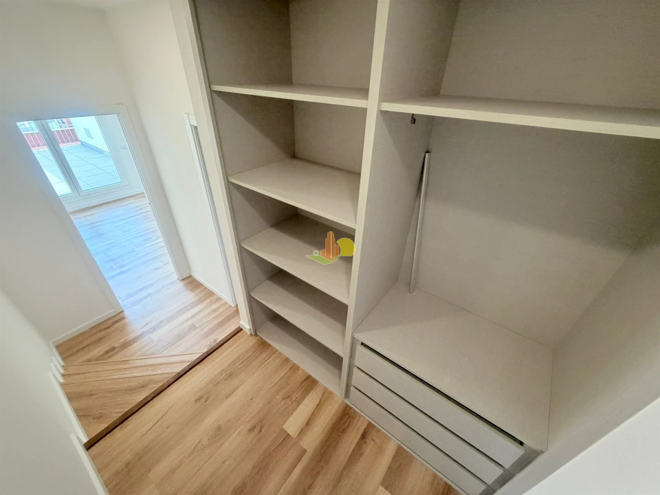 Apartamento T4 para Venda em Tavarede Foto 36