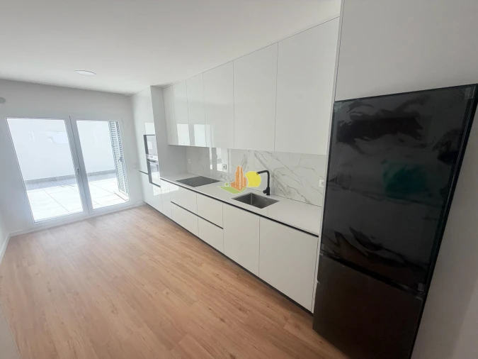 Apartamento T2 para Venda em Buarcos Foto 15