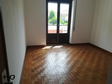 Apartamento T4 para Venda em Santo Antonio dos Olivais