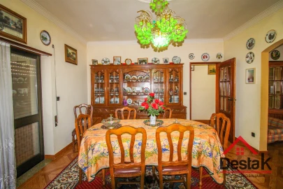 Moradia T3 para Venda em Povolide