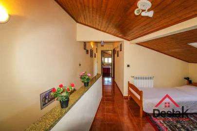 Moradia T3 para Venda em Povolide